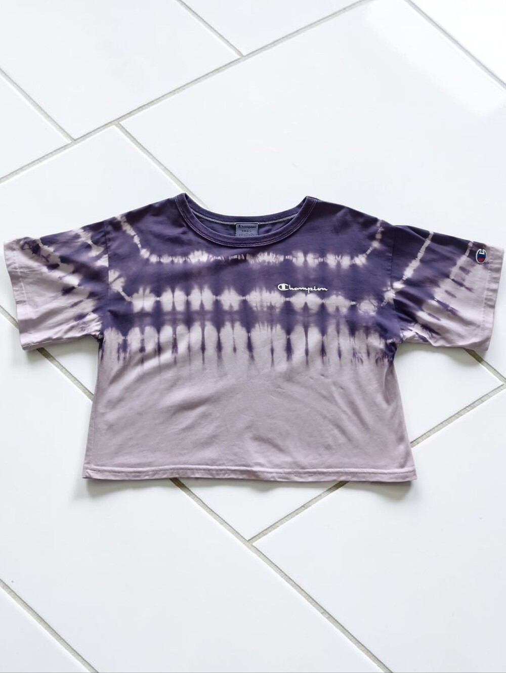 Champion 100% Cotton Tie-Dye Crop Tee in Purple and Lilac Grey